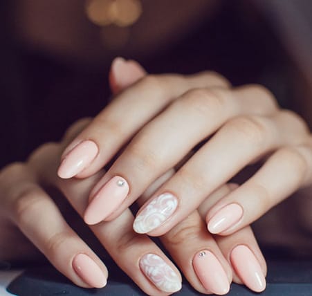 Gel Nails in Headinglge | Highest Quality | 01132 784 442 - Quiff Salon