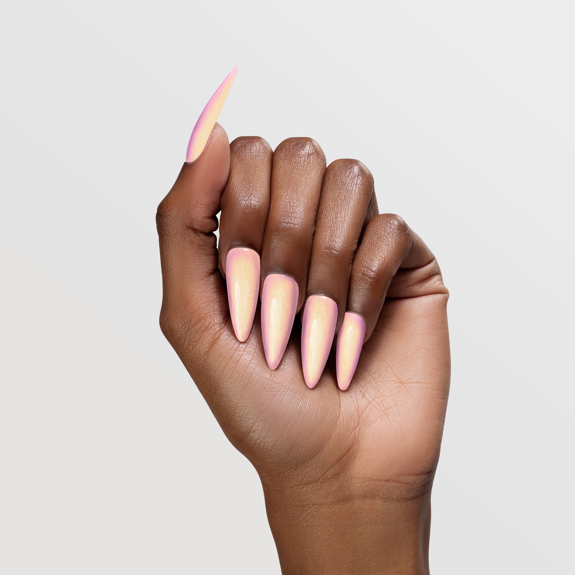 CHAUN LEGEND Gel - Orchid Venom LG5129 - Dark Hand Swatch
