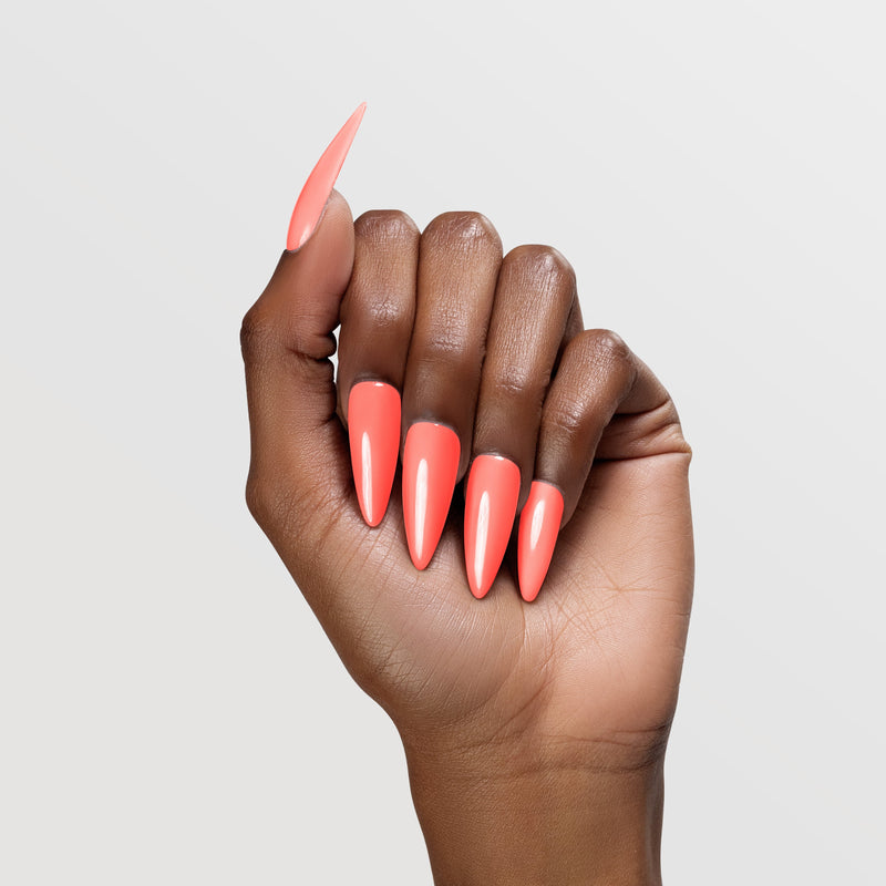 CHAUN LEGEND Gel - Pad-Thai And Chill LG5169 - Dark Hand Swatch
