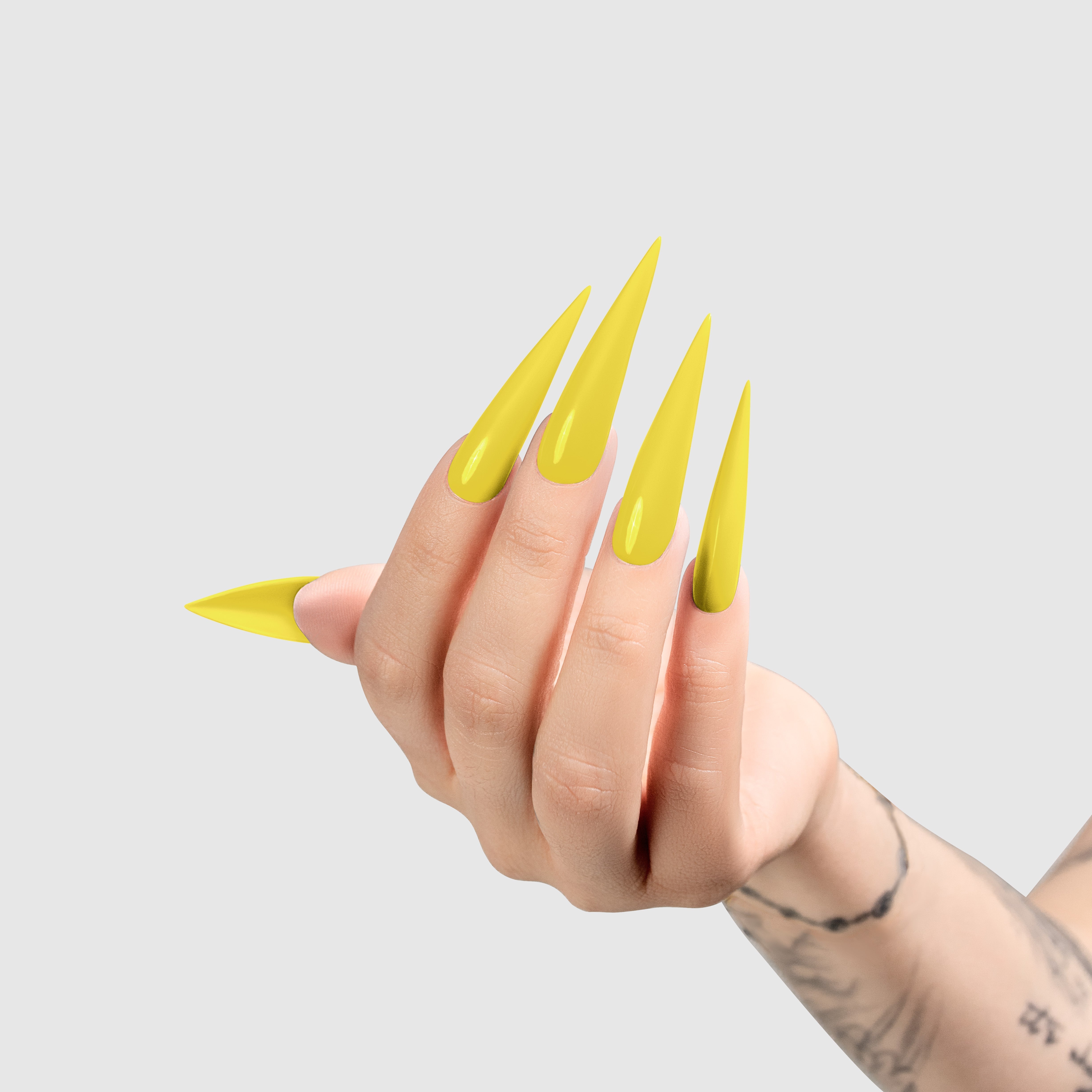 CHAUN LEGEND Gel - Sun Risin' LG5161 - Light Hand Swatch