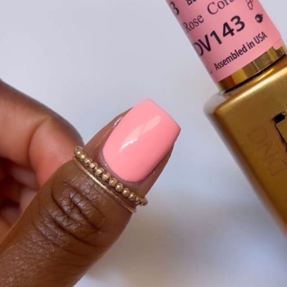 DND Diva Powder - 143 Coral Rose