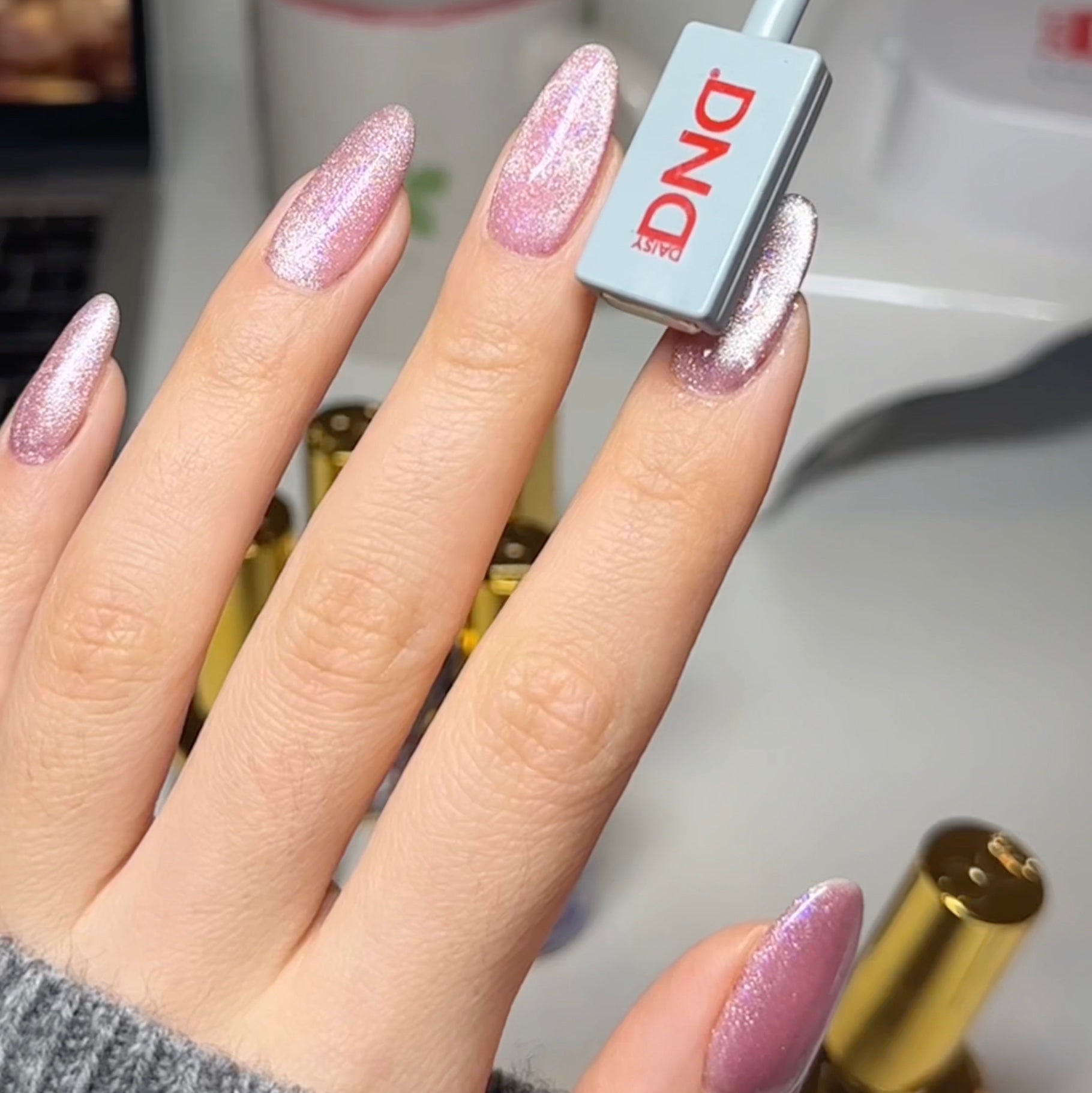 Dnd cat eye straight magnet - nail tools