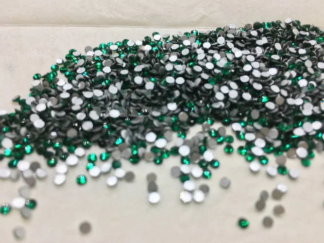 IONICA Crystal Rhinestones Dark Green